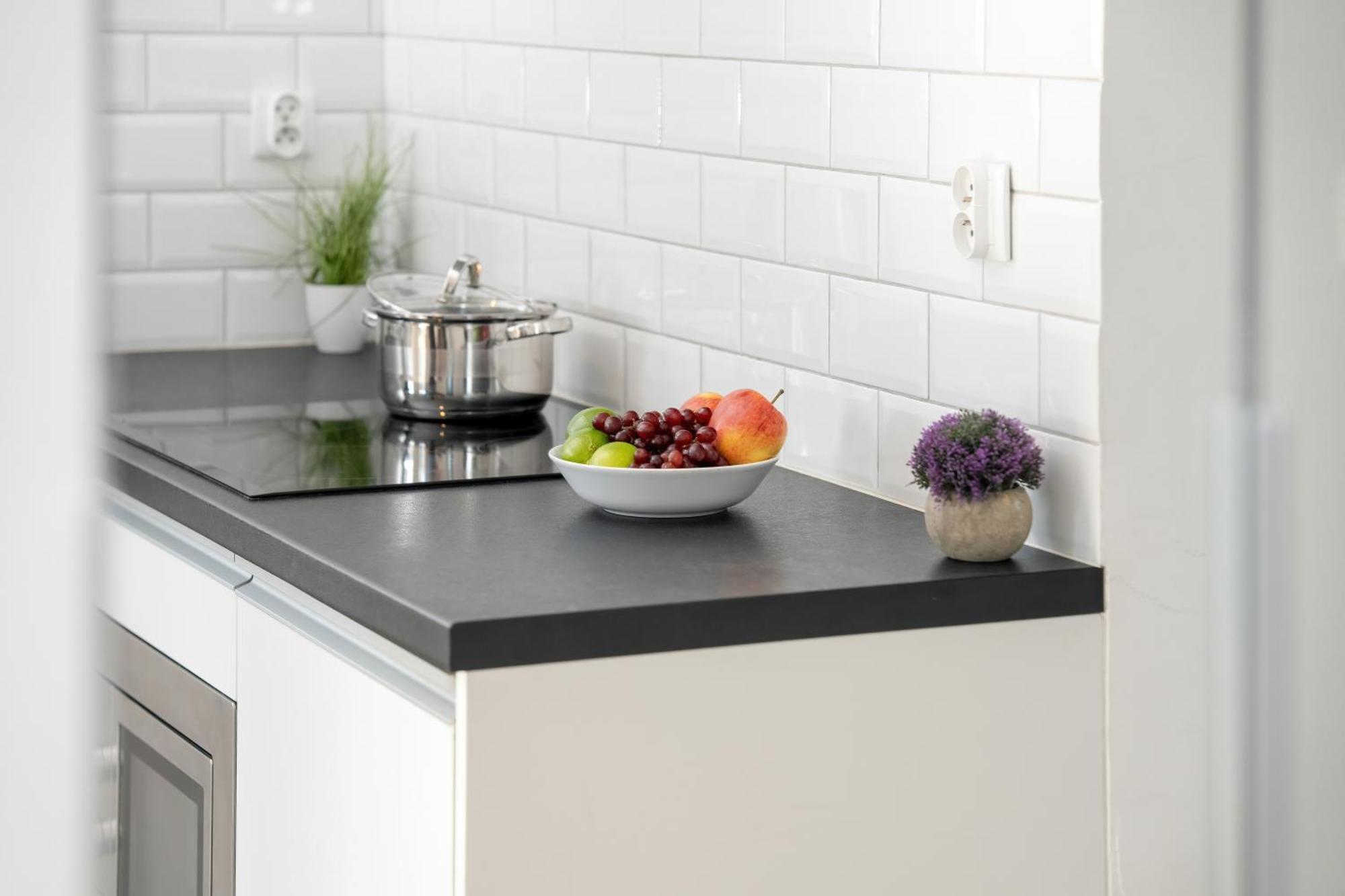 Klimatyczne I Nowoczesne Studio Very Berry W Poznaniu By Noclegi Renters Exteriör bild